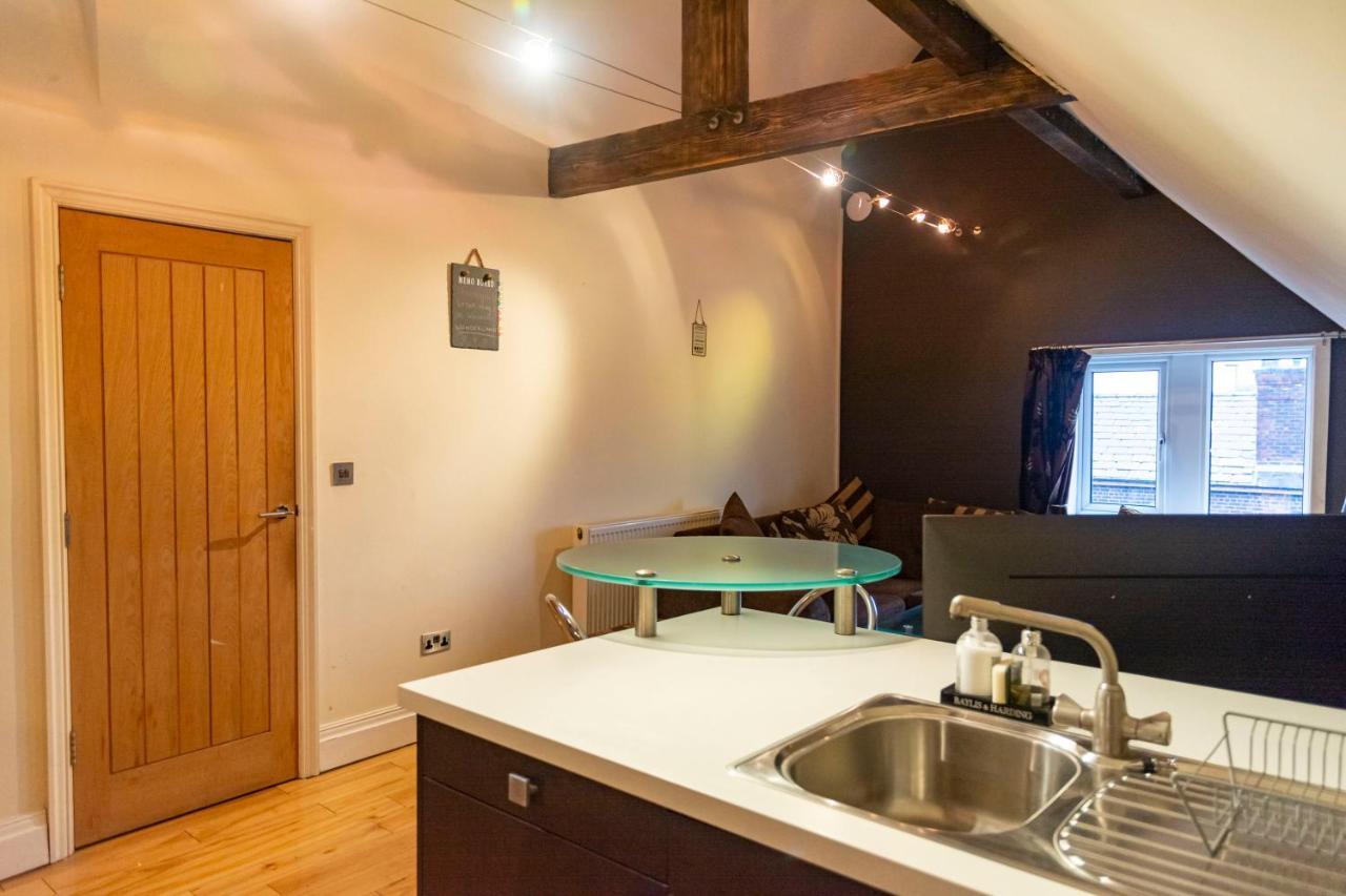 Apartment No.2 - The Old Red King Pub Mcr Manchester Exteriér fotografie